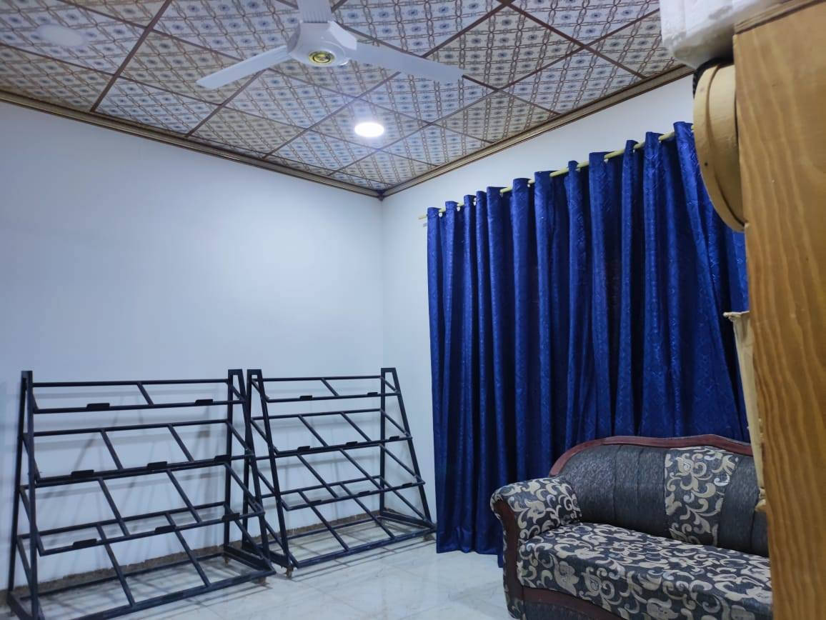 #عروضات_مكتب_قصر_نينوى
 دار للبيع حي الملايين الأولى 

المساحة ⬅️240
واجهه15 السعر 155مليون وبي مجال
الطابق الاول ◀️غرفتين  نوم وغرفت طعم صحيات وهول واستقبال ومطبخ 

الطابق الثاني ◀️ثلاث  غرف نوم   وصحيات واهول وبيتونه  

ملك صرف شارع تبليط بعرض 12 اتجاه شروق 

للاستفسار اكثر مراجعه مكتب قصر نينوى  او الاتصال على الارقام التاليه

نستقبل عروضكم العقاريه على الماسنجر أو الواتساب 
 
***********                                 
 
***********  واتساب                        ‬
