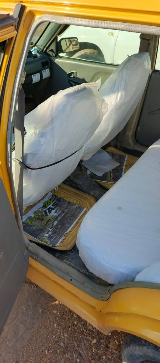 سلام عليكم سايبا 2011 سياره نصبه حلوه كير ومكينه فول سياره بسمي رقم نكليزي مصفره هيه وغرمات بيه ملاحضات بصيطه سعر 25 وبيه مجال مكاني شعب ***********
