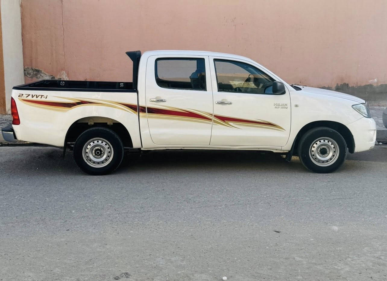 السلام عليكم
▪️للبيع تيوتا هايلوكس  

▪️مديل 2010 

▪️رقم سليمانية  الدولي بأسمي تحويل ثاني يوم  

▪️كير عادي 

▪️السونر مرفق بلمنشور  فقط الاحمر صبغ الباقي بارد

▪️مكاني ديالى بعقوبة 

▪️السعر 146 

▪️السيارة عليهة منضومة غاز الايطالية الاصلية 

▪️ رقم الهاتف ***********
