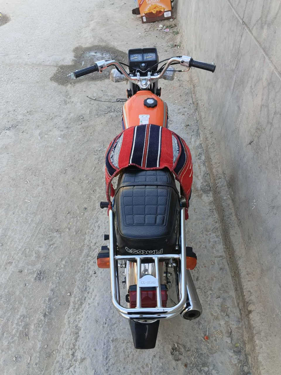 السلام عليكم دراجه اربعه كير ارشه موديل 26 الدراجه نضيفه شوفه عينك مكفوله من كلشي السعر 675 قفل🔒 المكان المسيب حي الجايد الرقم ***********
