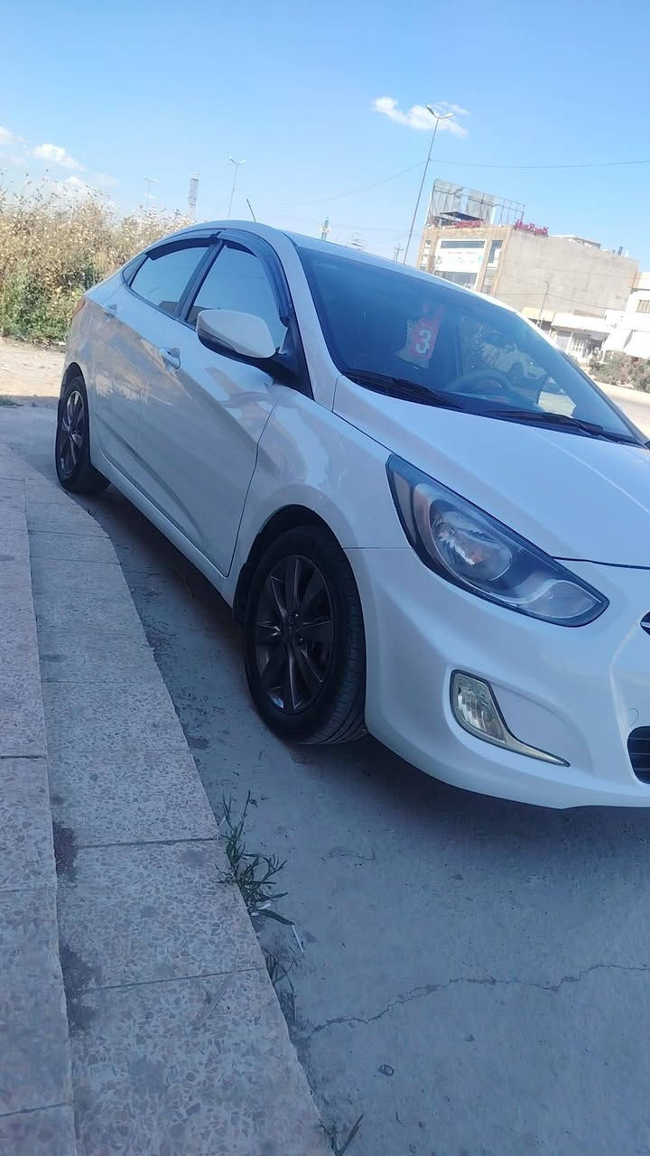 السلام عليكم. للبيع اكسنت مضلع 2012 بدون ضرر شرط كير ومحرك دوش 16 سيارة فول  0751786078
***********
