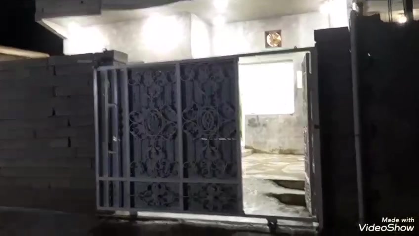 بيت زراعي مع قطعة 150متر للبيع
يتكون من صاله وديوان وغرفتين ومطبخ وصحيات دخليه وخارجبة.. مكان مميز قريب ع مدارس ومستوصف

بني منصور / النعيم للاستفسار والتواصل ع الارقام السعر 90 مليون

*********** __***********
