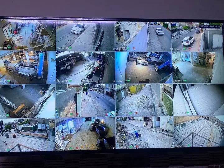 تم تنصيب احد المواقع في الكراده ...16 كاميره من ماركه دهوه.. من مجموعه الشمس لتنصيب الكاميرات مراقبه والتجهيز اتصال .*********** ... زورونا بغداد حي الجهاد
