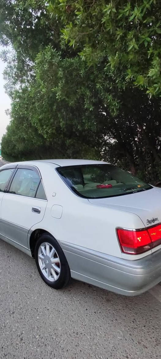 جنون موديل 2003 كرستال اصل مكينه D4 الجبير شاصي 175 تحويره امارات مكفوله من الضربه والتبديل السعر 145 وبيه مجال *********** البصرة, العراق
