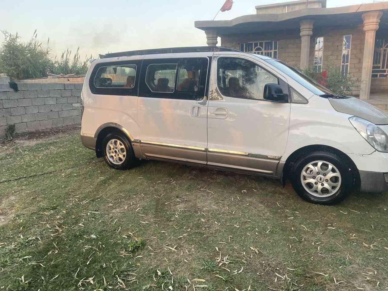 سلام عليكم ستاركسات عدد ثنين لبيع لبيضه موديل 12مكفوله كفاله عمه وسوده بيهه باب سلايت مبدل ***********
