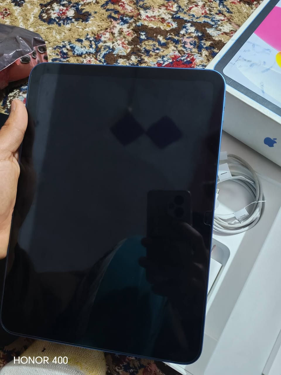 سلام عليكم ايباد 11 a16 تاريخ صنع 2025 كامل هوه وملحقاته  نضافه 100 
بطاريه كدامكم 100 مشحون 59 مره شخط مابيه 
سعر 450...  شراي يراسني او يدك على  رقم ***********
