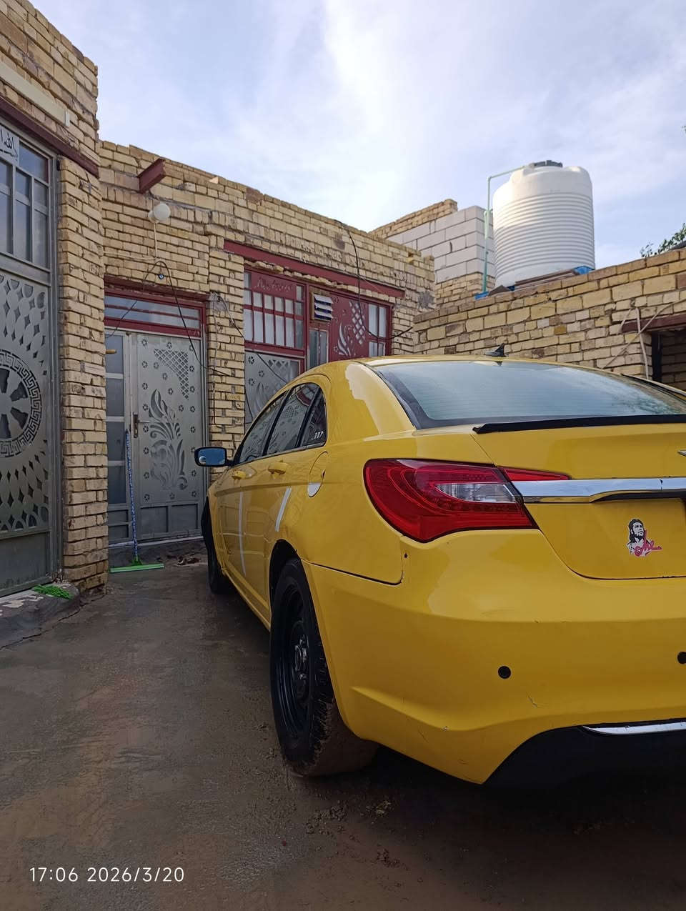 السلام عليكم ..
C200،موديل 2012.
السيارة ب 63بيهه نقوصات تنزل من سعرهه..مصفرة هيئة وغرامات..سنوية لل28..بسمي السيارة..النقوصات هي..ضفيرة محرك سعرهه 160 قواعد دبل وذرعان مشط وبولبرن خلفي هن وعملهن خلي يروحلهن 250..عوزهه راديتر تبريد هو والغاز150..يصيرن 4 ورقات تنزل من السعر..كلشي مذكور علماً انه الضفيرة ما مأثرة نهائيا بس للي يريد يصرف ويرتب بقت يمه..***********
الناصرية قضاء الشطرة
