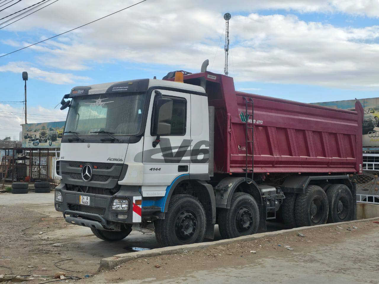 اكتروس 2004 واكتروس 2012 للبيع بيعه سريعه للاستفسار اتصال ***********
