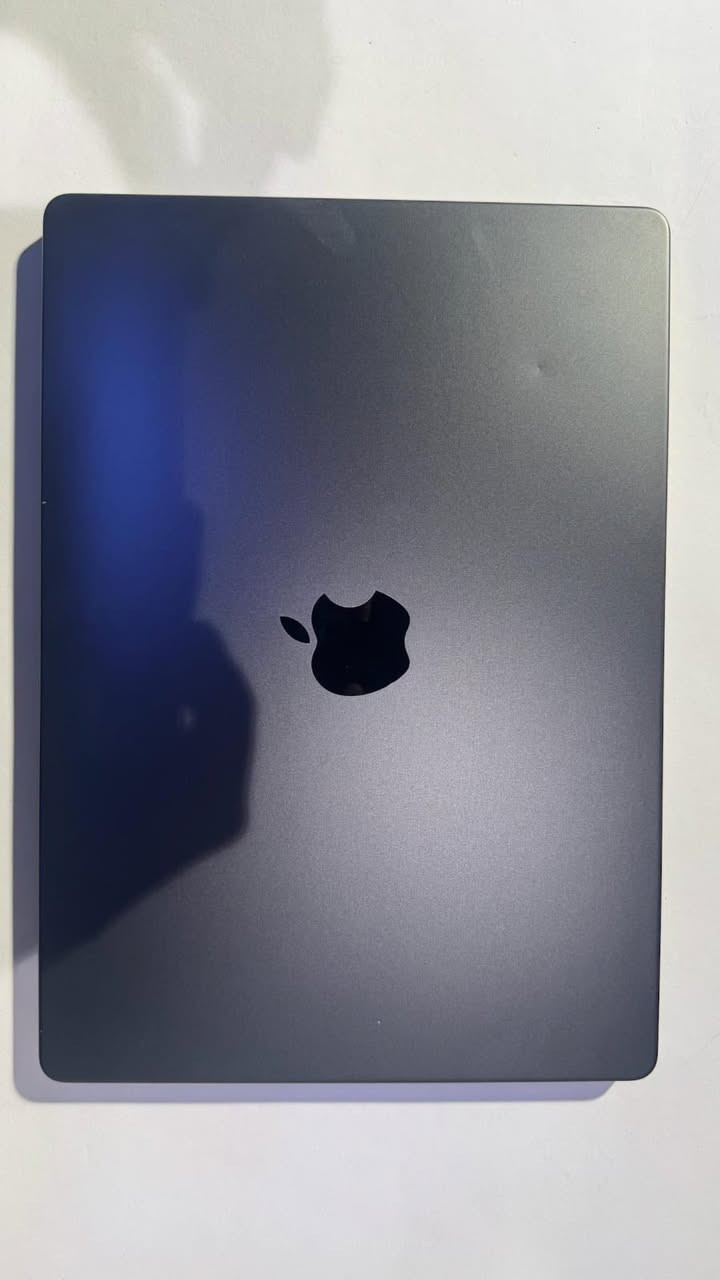 ماك بوك 13 انج m3 pro
المواصفات بصور سعر 2 مليون 

شاحنه وكيبل كارتونه ماكو

للبيع فقط العنوان بغداد

الكيبورد جان انكليزي سويته عربي شغل ليزر بس شي مرتب


**إذا كنت صاحب هذا الإعلان وتريد حذفه لأي سبب، رجاءا أرسل رسالة إلى الدعم الفني**
