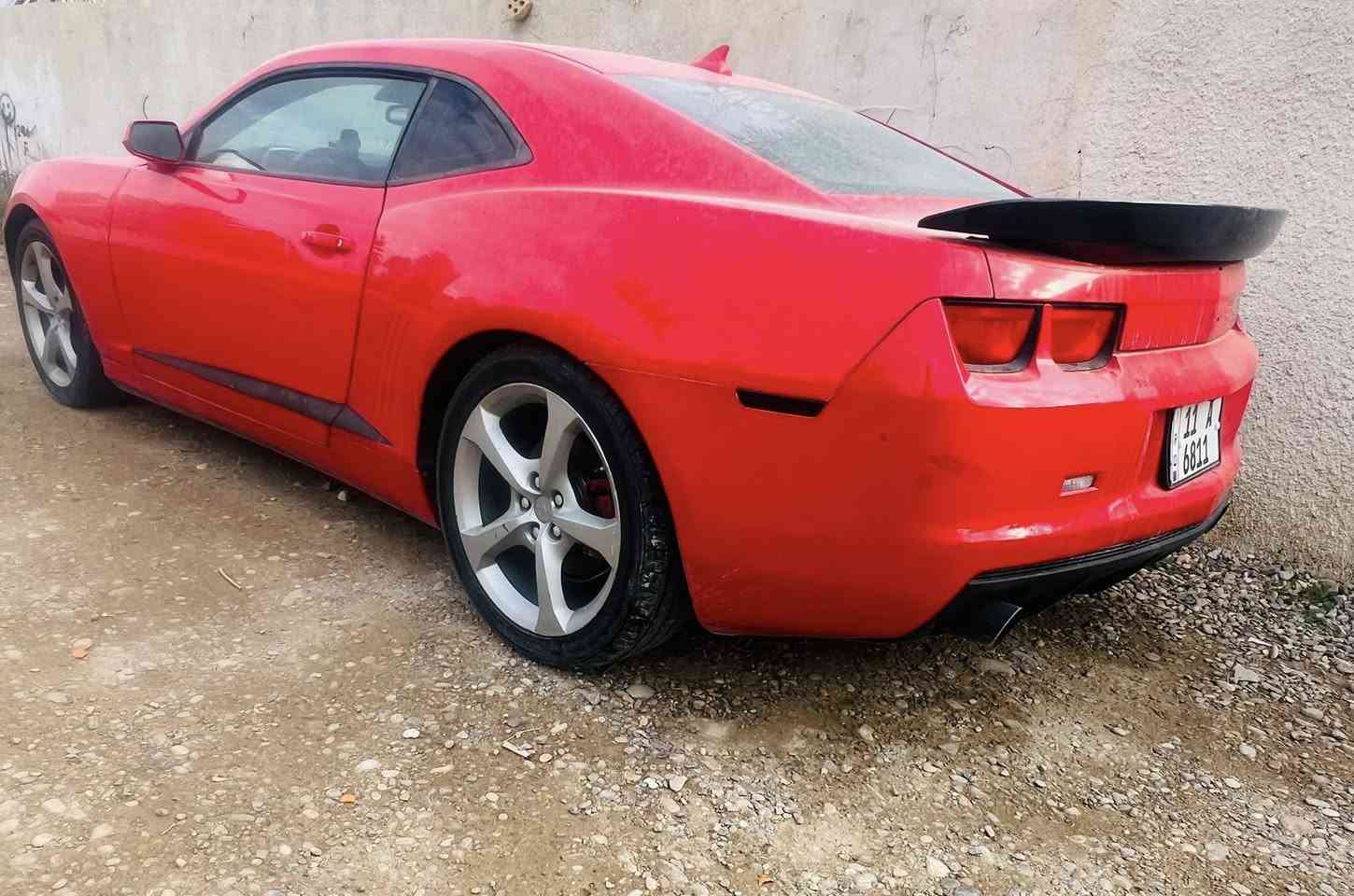 للبيع كمارو 2010
ماشيه 147 
6 سلندر 
رقم مميز 
جاهزه 
مكان بغداد 
75 ورقة وبيه مجال 
***********
