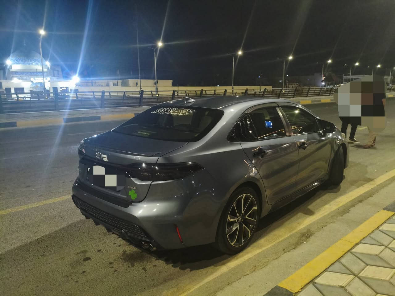 السلام عليكم
Vipكورلا 2020 امريكي

:المواصفات

1_ محرك 2000
2_ فتحت بانوراما (تنتة)
3_ رادارت بالجوانب 
4_ كامرة خلفية
5_  يزيد القدرة الحصانيةsport وضع 
6_ اللون رصاصي 
7_ كشنات جلد رياضي كلش مريحة
8_ hpالقدرة الحصانية 170
9_ 10Lتصرف kmاقتصادية لكل 100 
10_ تبريد ثلج
11_السيارة بصمة
12_ شاشة  بحجم ما يقارب 10بوصة
13_ اوتوماتيك 

ملاحظة:السيارة كاملة مكملة شغل واطلع +منظومة تبريد  جديدة بالكامل+بطارية جديدة من تويوتا + السيارة بأسمي+ ما عليها اي غرامة+والسنوية ما صاقطة+ الرقم بغداد والتحويل ثاني يوم

 الحادث بنيد وجاملغ امامي جهة الراكب وباب الامامية جهة الراكب الضربات ما واصلة اي جزء من الشاصي او اللغد

عنوان السيارة ديالى بعقوبة

السعر:128 وبيها مجال

الرقم :***********
الرقم:***********
