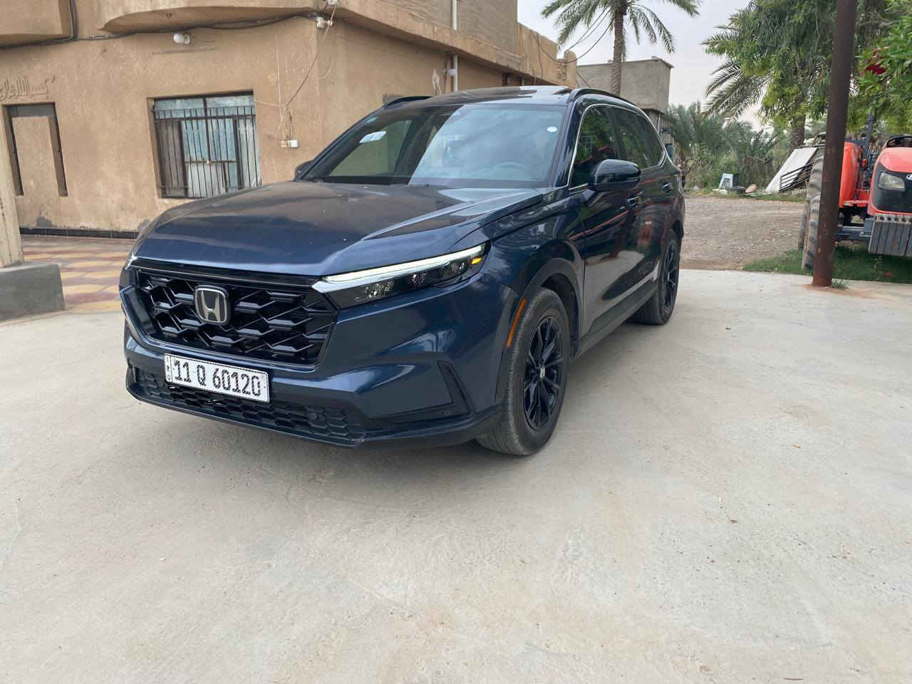 هوندا crv سبورت L موديل ٢٠٢٥ ماشية ٩٠٠٠ كيلو فول مواصفات للبيع بسعر ٢٢٥ للتفاصيل *********** واتساب
