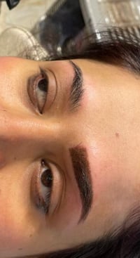 تاتو حواجب ب10 الاف مسح تاتو 15 توريد شفه 25 07711103584