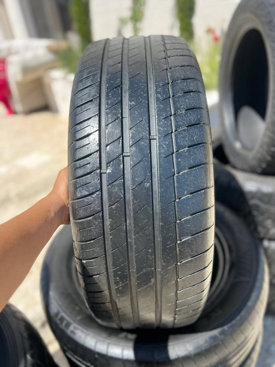 بعد إذن الادمن المحترم
طقم كوشوك مستعمل 
القياس: 275/60/20
النوع : كابسن
للتواصل هاتف او عل واتساب 
الموقع :عمان خربة السوق خلف براد ابو شهاب 
0791462036


**إذا كنت صاحب هذا الإعلان وتريد حذفه لأي سبب، رجاءا أرسل رسالة إلى الدعم الفني**