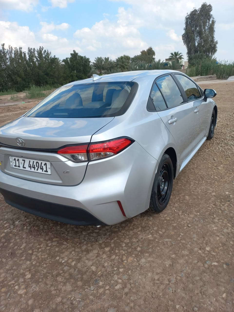 كورلا2023 وارد امريكي حادثها بنيد بدون دواخل مبدل بقطة اصلية نفس اللون مرقم بغداد بسمي تحويل لسيارة مدوشمة وجاهزة مواصفاتLe بانزين فقط السعر144 للستفسار***********
