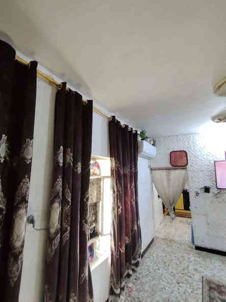 بيت مساحه 125 متر طابو زراعي سند 25 خريطه حديثه كافت الخدمات تبليط مجاري ماء كهرباء العنوان /حله البكرلي الرابعة قرب جامع  وعد علاوي.   السعر 48 مع المجال للاستفسار *********** + ***********
