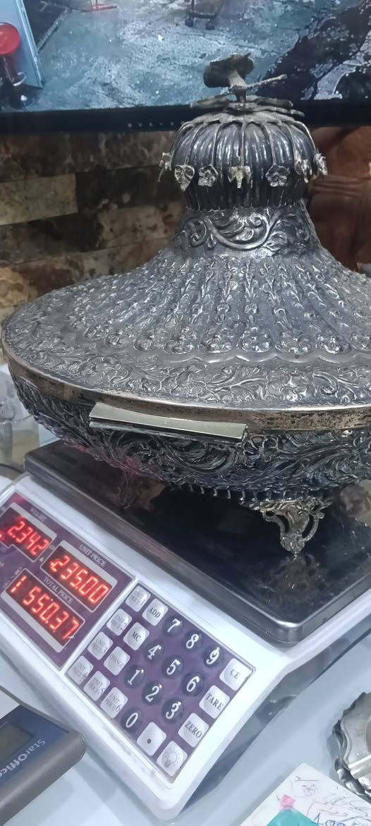 تحف وانتيكات ونوادر توصيل موجود


**إذا كنت صاحب هذا الإعلان وتريد حذفه لأي سبب، رجاءا أرسل رسالة إلى الدعم الفني**