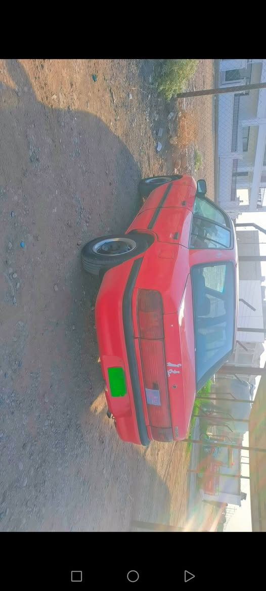 مازدا323 موديل 1991 سه نه وي رقم اسلي تحويل وه كاله به شه رت كيرو مه كينه  به شه رت ليدراتي نيه هيج هيج ته بريده  كاره بايي مه زبووته  اكه ر مشته ري تيل بكه ***********
