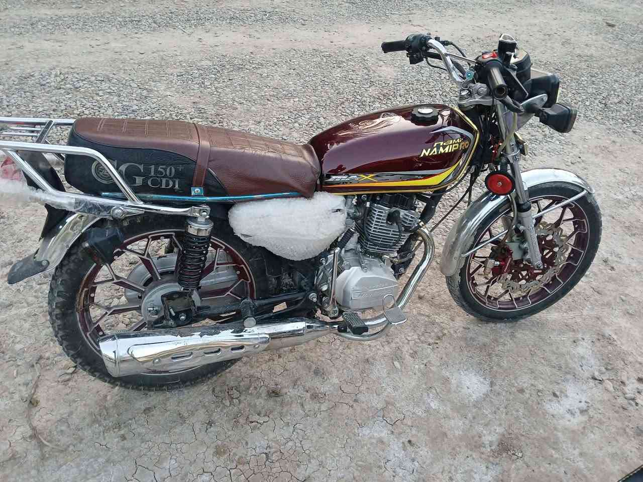 السلام عليكم دراجة نامة برو مديل ٢٤شكل ٢٥ مكفولة كفالة عامة مكينه اسبانه ما ممدوه عليه
اي نقص ما بيه دراجه نضيفه مكان ديالى دلي عباس سراجق السعر 700 وبيه مجال الرقم ***********
