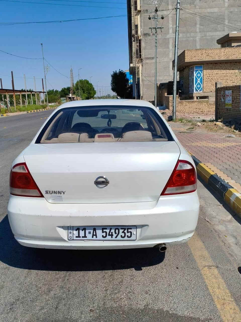 للبيع سني كوري  2007 
تبريد ثلج صدر امامي جديد  جنطة كهرباء 
باتري تخم تاير بيها بارد خشم الجاملغ والداعامية الامامية صبغ مكانها واسط ***********
