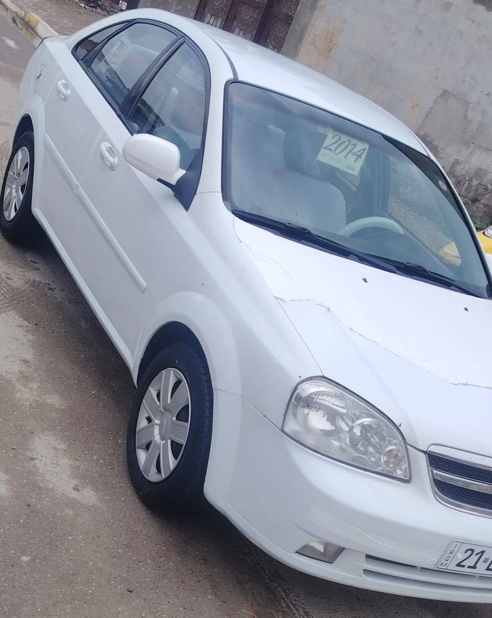 السلام عليكم ورحمه الله وبركاته للبيع اوبترا موديل 14 كفاله عامه ماعده المذكور في السونار  رقم السيارة شمالي السليمانية جديد الحد 2031 بسمي تحويل مباشر هزه جديده الحد 27 كير اوتوماتيك محرك 1600 بشرط لا  لصرف لا  البخار تخم تاير جديد صدر خلفي امامي جديد الون ابيض ثلجي فول كهربايات دبل اسويج دوشمه ابيط جديد شاشه ايباد فول موصفات+ دبل شاشه خلفي+ كامره خلفي + ارظيه جلد الون رصاصي السعر 99 وبي مجال معامله
مكان السيارة صلاح الدين قضاء الدجيل 
***********
ملاحظه غير متواجد على فيس بوك 
واساب موجود
