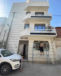 الحرية الأولى • نظام شقق • ٨٥م