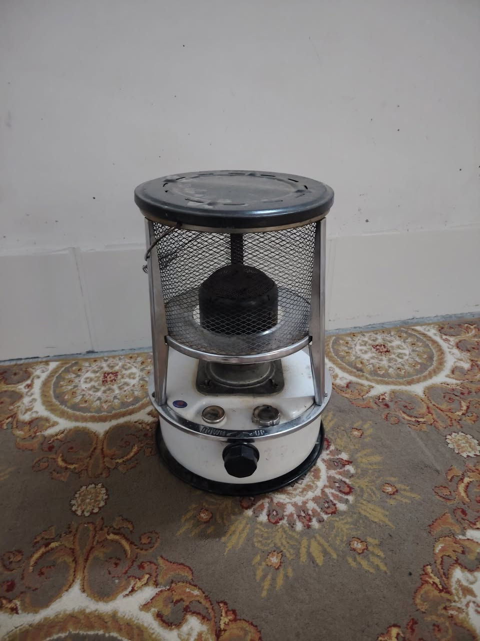 ئەم ئەشیانە بۆفرۆشتن 

مەخسەلەی دەست شۆر حەجم بچوک لۆکە کامل خەڵاتەی لەگەڵە نرخی 12هەزار 
سۆپای کیرۆنا زۆر پاکە بێ کێشەیە نرخی 20هەزار و مامەڵە 
هیتەر 3شەمعە زۆر پاکە بێ کێشەیە نرخی 15هەزار و مەعمەلە
ئۆڤن زۆر پاکە بێ کێشەیە نرخی 20هەزار و مامەڵە 
.سـمود ***********
