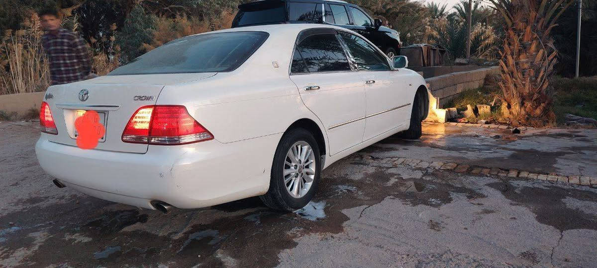 السلام عليكم
شاهينه ادوات دخول جديد كارتون متومه طبق الاصل وي الشاصي انكليزي شمالي ( گصه قماره) 
. دخول جديد 
. شاصي ٨٢
. گير s ستر نمر 
. مري شفط + تحكم
. حساسات امامي خلفي 
. ستيرن كهربائي وتحكم كهربائي 
. مثبت سرعه 
. تلث دگم 
. برده خلفيه 
. تبريد ثلج قطعتين  
. سنتر لوك 
. حداده كارتون 
. مكينه گير كفاله 
. سستم صوت
. كامره خلفيه 
. ترحيب عن قرب
. كشنات كهربائيه 
. سبلت دوار
. كفاله من الشخط والرصعه 
السعر ٤٠ وبيهه مجال
المكان ناصريه 
***********
