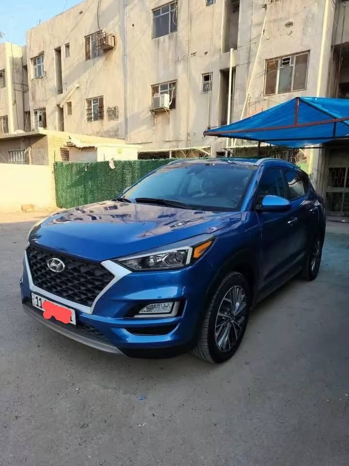 سلام عليكم
توسان موديل 19 شكل عشرين ماشية واحد وخمسين 
مواصفات 
شاشه كار بلي 
مانع أنصدم  كشافات ضباب 
أربع تحكمات استيرن 
مانع انحدار 
رادار اماي خلفي جانبي 
سايد بريك بصمه 
لد نهاري 
ترحيب أبوابل 
هوك خلفي كهربائي 
أوتو هود 
كشن كهربائي 
تفئه كشنات 
بصمه أبواب 
كامره خلفيه 
فوريل 
كير أي تي أم مرغوب 
مكينه جي تي اي لأ تبخير وتنقص 
لون ازرق جيتي مرغوب 
تبريد قطعتين بيانو 
رقم بغداد مشروع وطني 
امرايه بانص كهربائيه 
سعر ١٨٠بيه مجال 
مكانه بغداد حي بتول 
الاستفسار ***********
