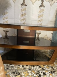 ميز يتكبر وميز ثاني منضدي ثنينهن ب١٠٠ رقمي 07712342377