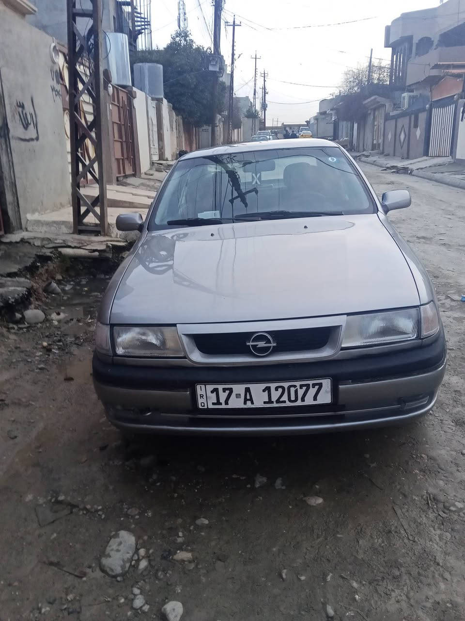 سلام عليكم للبيع اوبل فيكترا موديل 1995 كير محرك شرط كير توماتيك بسمي سنويه لل31 سياره جديده دوائر ودوسات مامصلحات بدون دواخل مسبوقه الجماليه فقط طخم كلو جديد رقم مثنى السعر 42 وبيها مجال بسيط العنوان الموصل جانب الأيمن رقم ***********اسيا ***********
