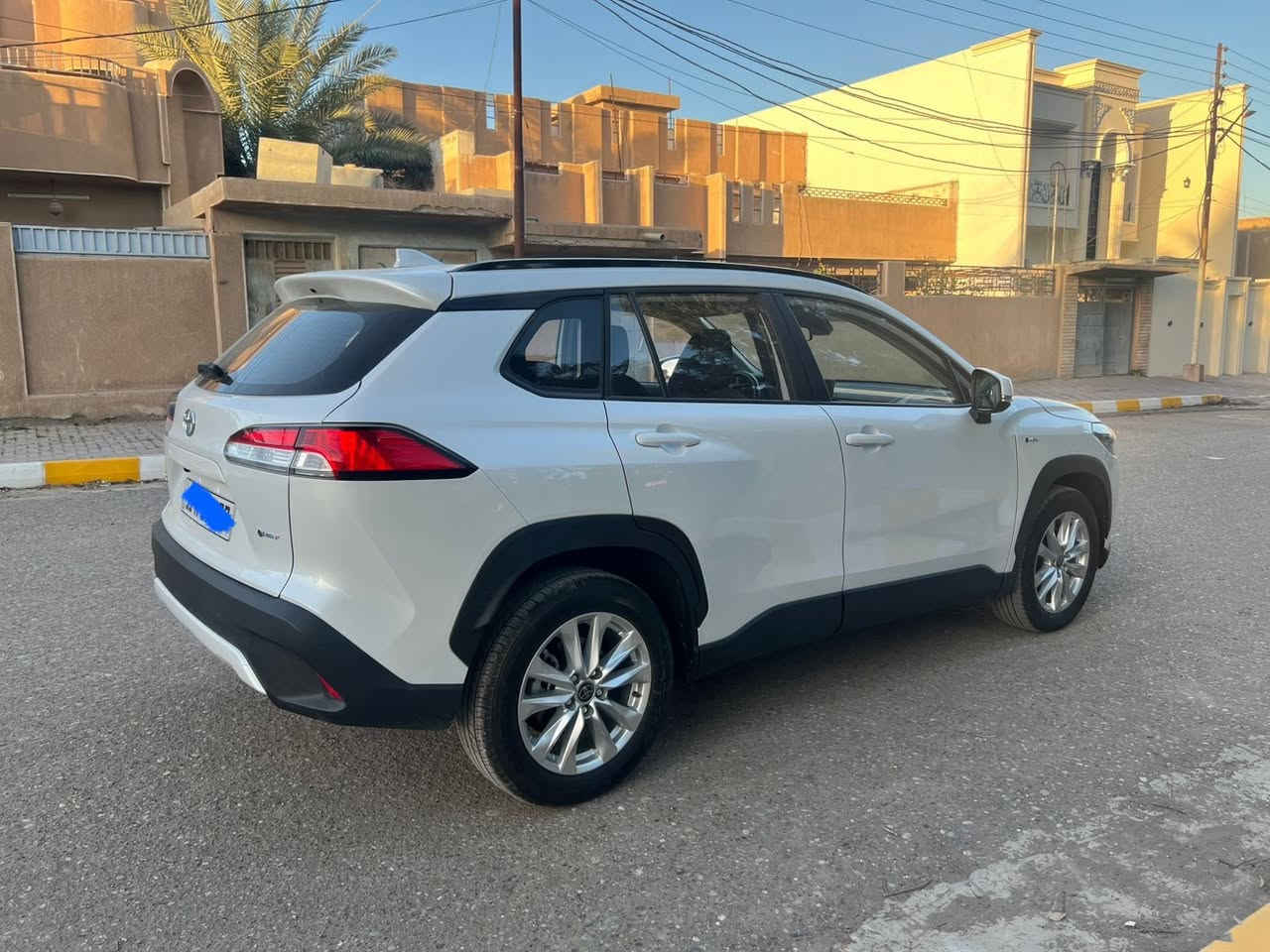 السلام عليكم
للبيع كورلا كروز  2025  تجميع صيني

سيارة حلوة وجديدة شرط كفالة عامه 

مواصفات 

سلايت 

بصمه + دخول ذكي 

شاشه كبيره + كاميرا 

تحكم ستيرن كامل 

كير اوتو  ومحرك شرط على وضع الشركه  محرك 2000 هايبرد 

السيارة حلوة وجديدة لوك ماشيه 9000 يعني بحالت الوكاله 

رقم بغداد دولي مشروع وطني سنويه جديدة يعني شرط التحويل 

السعر 172 وبيه مجال الشراي يخابر

‭0773 253 3889‬
