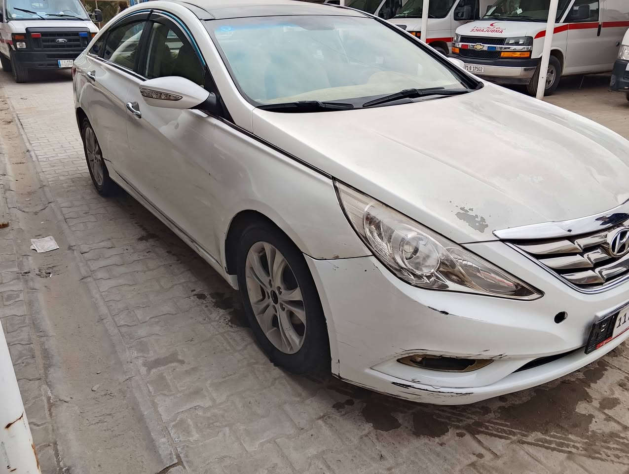 سوناتا 2012
كير مكينه تبريد اطارات حداديه جديد بيه 3قطع صبغ 
بدون دواخل كفاله من ضربه داخليه أو شواصي 
رقم بغداد سنويه 2030العنوان النجف كوفه 
***********
