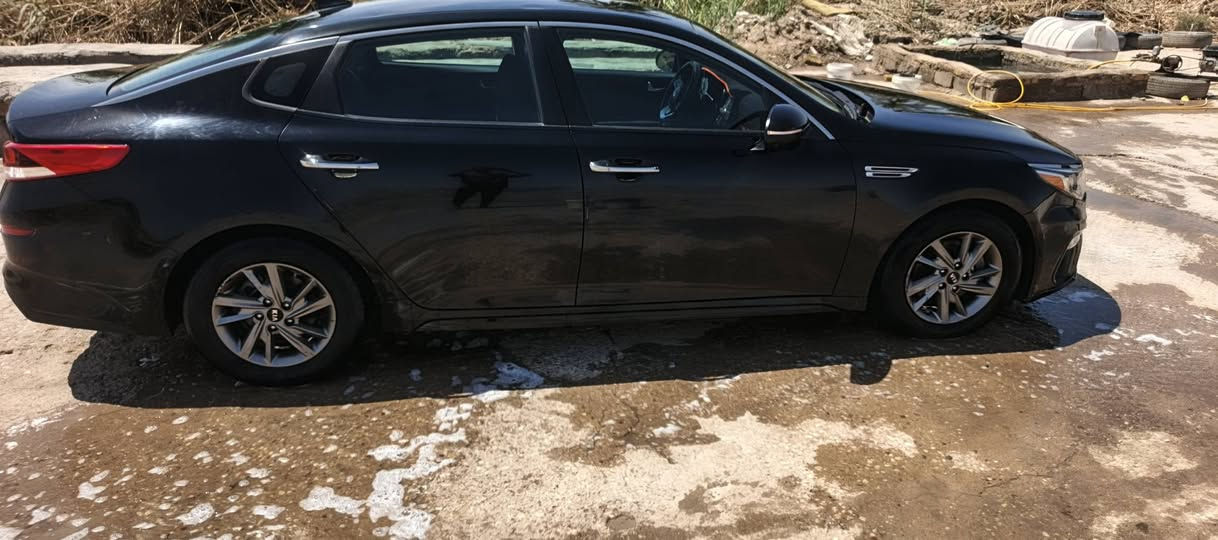 السلام عليكم
للبيع 

كيا اوبتيما 
موديل ٢٠١٩ 
وارد امريكي
لون اسود
ماشية سبعين 
رقم سياره ربيل تحويل ثاني يوم تريد وكاله تريد تحويل
فول مواصفات اعلى فئة EX

حادث السيارة ( دعامية امامية + بنيد راجع نفسه + جاملغ امامي

السعر  25  وبيها مجال
مكان سياره كوت 
***********

