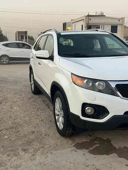 كيا سورنتو للبيع خليجي 
موديل 2012 
محرك 6سلندر 
7راكب 
3قطع تبريد
فتحه بانوراما
مرئ شفط
4*4دفع
زراك لايت 
كشنات جلد 
بيها صفحه اليسرى صبغ بدون معجون اثر بطش باقي كفاله عامه السعر 147$بيها مجال
واتساب ***********
مكاني بغداد التاجي 
***********
