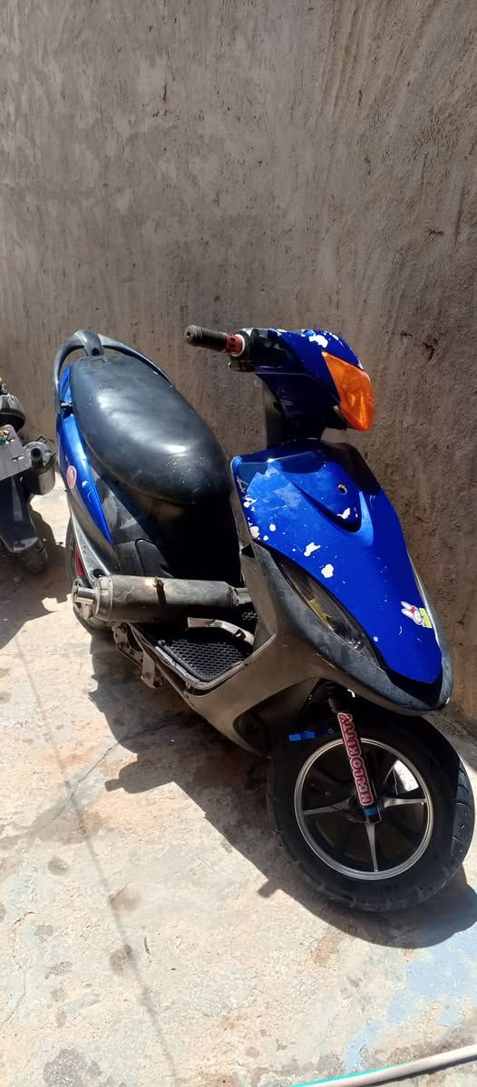 للبيع ماكس عدله سعر 225الف دراجة طافيه يرادلها بس ضفيره  وترتيبات  وبيها نواقص خفايف ابيع عل حطيتها عنوان كربلاء حي العباس ***********

