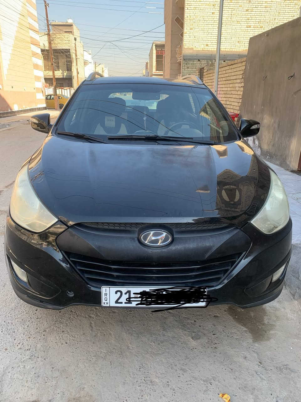 سلام عليكم توسان مديل 11/ بنرامه خليجيه صبغ باب خلفي وجاملغ بدون دواخل رقم سليمانيه رقم وهزه جديده بسمي السياره السعر 125 مكاني الشعب ***********
