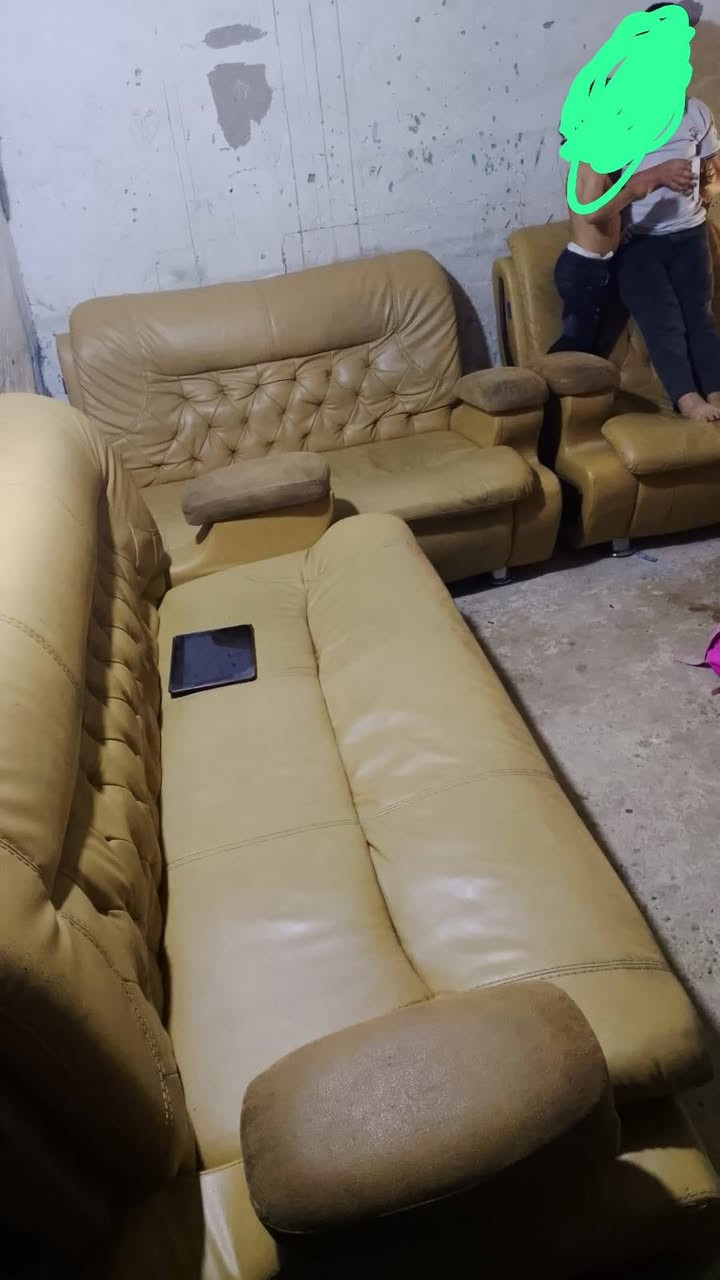 ب 100 اليداد مشلوعات بس يرادلهن لزك مكاني ابو دشير 7 مقاعد


**إذا كنت صاحب هذا الإعلان وتريد حذفه لأي سبب، رجاءا أرسل رسالة إلى الدعم الفني**