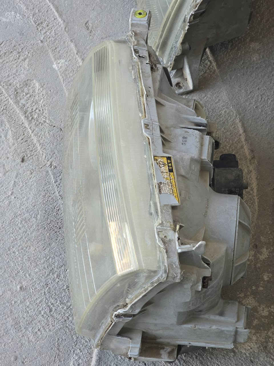 لايتات راس ثور ابو عيون 
كاملات مقفلات 
كلوبات ناصي زنون بلادي 
كلوبات عالي 
قباقه  كامل مقفل 
مكاني الناصرية قضاء الشطره 
يوجد توصيل جميع محافظات العراق 
***********
