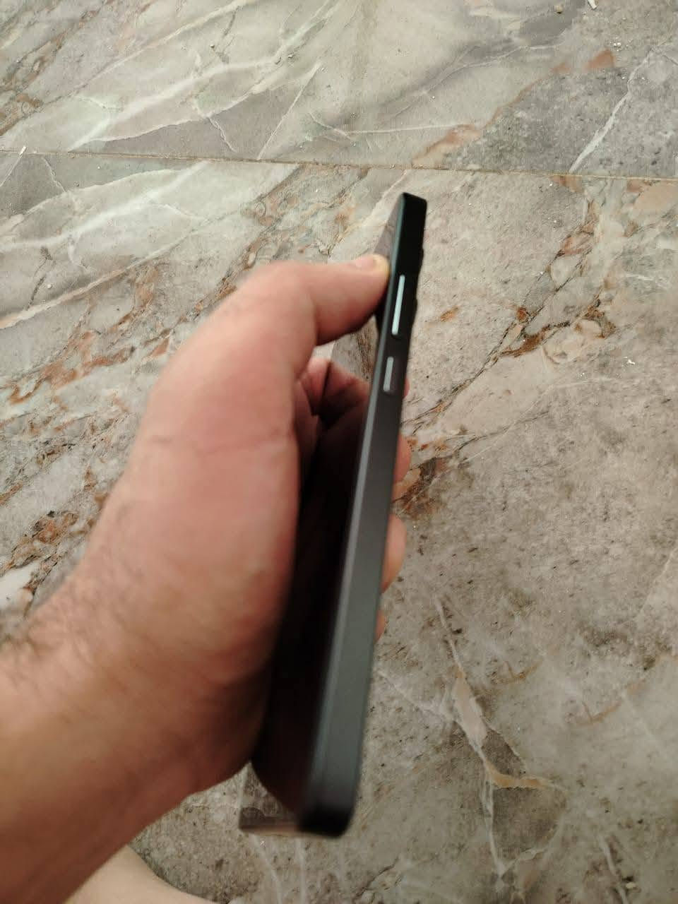 XlaomI 14 t
شاومي14تي
كامل المحلقات استخدام قليل اخو جديد شخط مابيه 
المواصفات 
الشاشـــــــــة 6.67 بوصة - 144 هرتز - AMOLED
الذاكـــــرة  256 جيجابايت 
الكـــــــاميرا 50 + 50 + 12 ميجابكسل
المعــــــالج Mediatek Dimensity 8300 Ultra
البطــــــارية والشحن السريع5000 مللي أمبير - 67  مكاني بابل
رقم ***********
