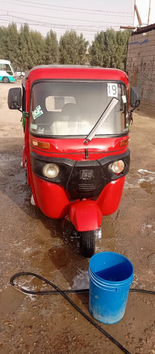 تكتك للبيع نضيفه ازيدمن الصوراوراق اصوليه موديل 18السعر4وربع هاذرقمي ***********
