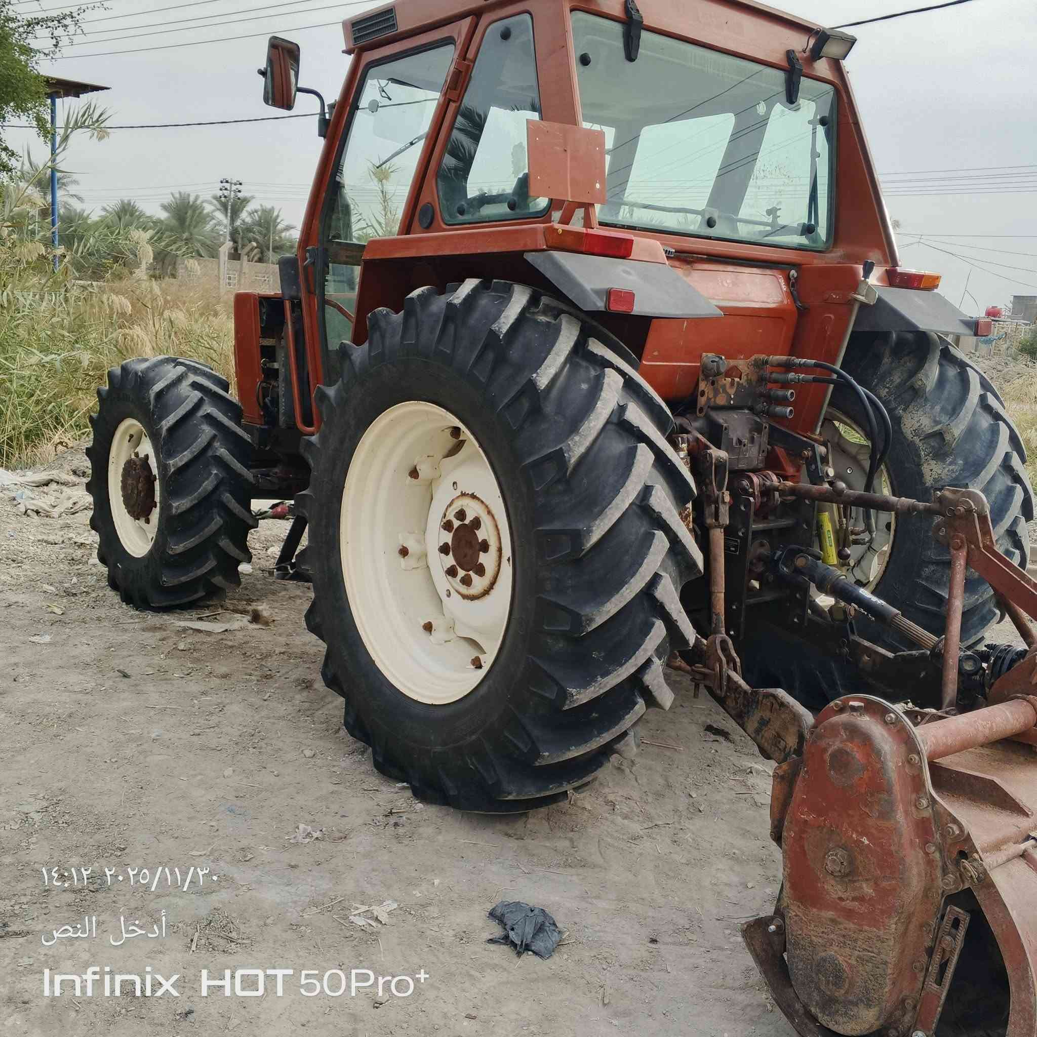 السلام عليكم ماكينه 110 للبيع موديل 99 مانيفيس دخول جديد ماكينه تبريد شغال تدفع شغالها،وياه الثرامه العرض مالتها اثنين ونص ماكينه خير من الله ***********
