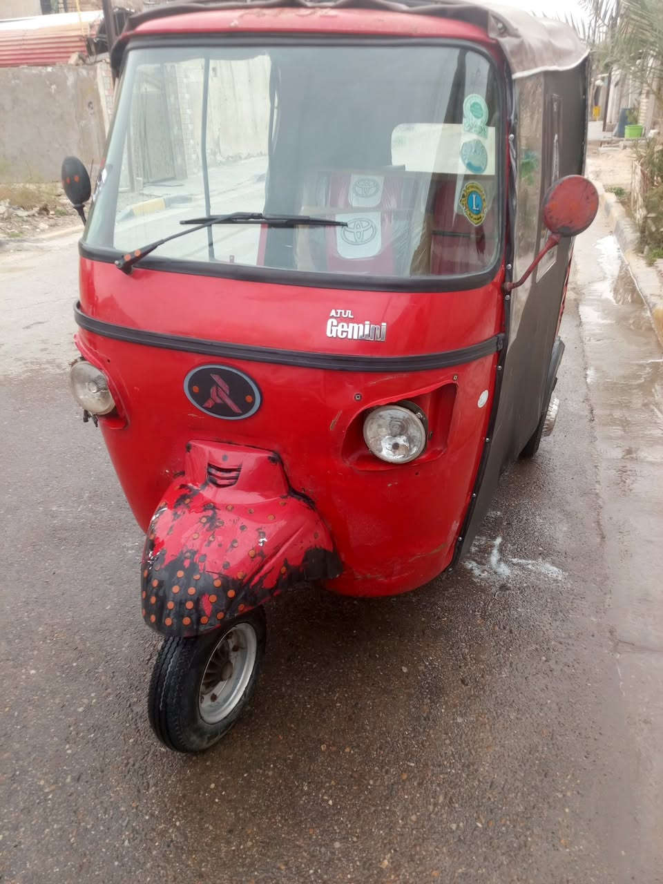 السلام عليكم تكتك أتول البيع موديل ١٩ الوراق كامله اصليه مكينه جديده Tvs جديده التبخير دوشمه جديده تايرات جدد السبير جديد جادر جديد باتري جديد عنوان بغداد الحسينيه مال رشديه السعر مليون 600 بيه مجال حك الجيه الرقم اتصل ***********
