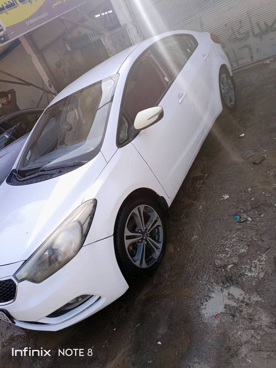 سلام عليكم
سيراتوا شكل ال14.  2013 بيها باردات وصبغ جاملغ امام ايسر بي طخه اتصلحت على گدها وبقيه ملاون ابيع قطعه 
رقم انگليزي راعيها بلنجف وبيها وكاله بسمي ماشيه 189الف حقيقي مكانها كوفه ، ابيعك سونار وين ميعجبك گير مكينه كفاله من الفتح والصوت والبخار 
*********** السعر 117وبيها مجال
