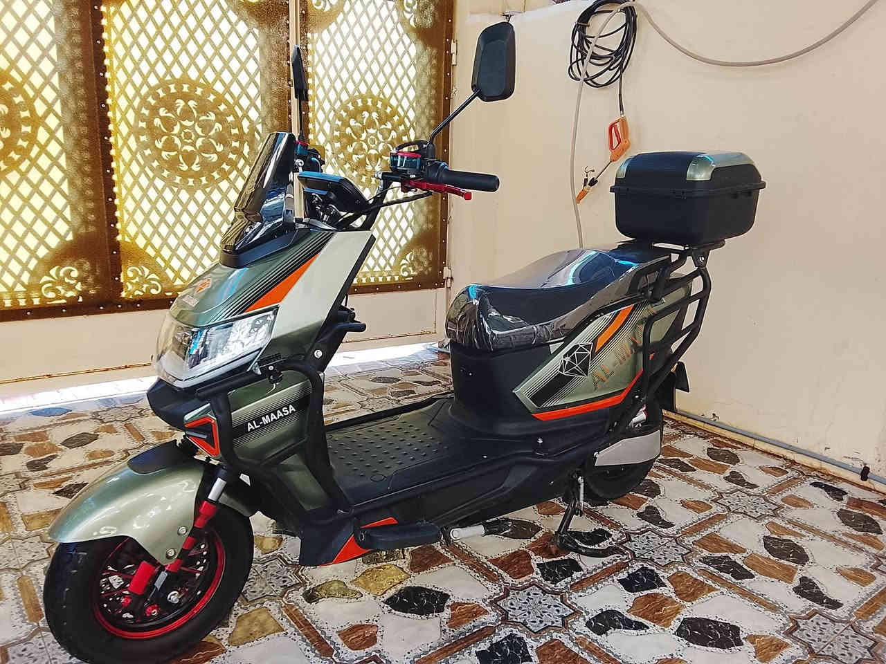 السلام عليكم
بايسكل شحن  الماسه 
مستخدم أقل من شهر  بعده حيل جديد 
زنون  عالي ناصي
جنطه . خوذه  
السعر 800 وبي مجال  
مكان  الخمسه كيلو  
رقم ***********
