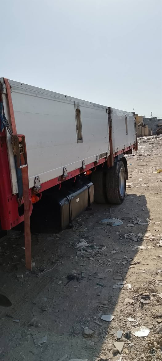 بدي البيع 6وربع 80 عنوان بغداد جسر ديالى ***********

