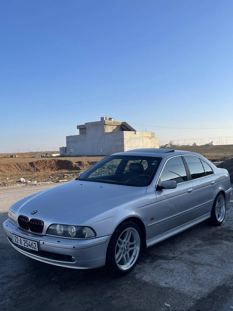 للبیع او مراوس بی ام صقر ٢٠٠٠
السلام علیکم 
بی ام صقر مودیل ٢٠٠٠
گیر توماتیک عادی سبورت
مکینە٥٢٨
فول فول مواسفات سلایت  دبل فانوس ویل M
حیزام سبوغ  
سحر :٩٥ وەرەقە
رقم تلفون:
0750 442 48 13
