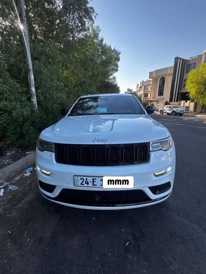 جيب شيروكي سوميت موديل2019
سياره تجي على شي بجيب معروفه موصفات
سونار بل منشور
ماشيه115
فول واحد ع واحد
عنوان سياره بغداد 
تواصل***********
