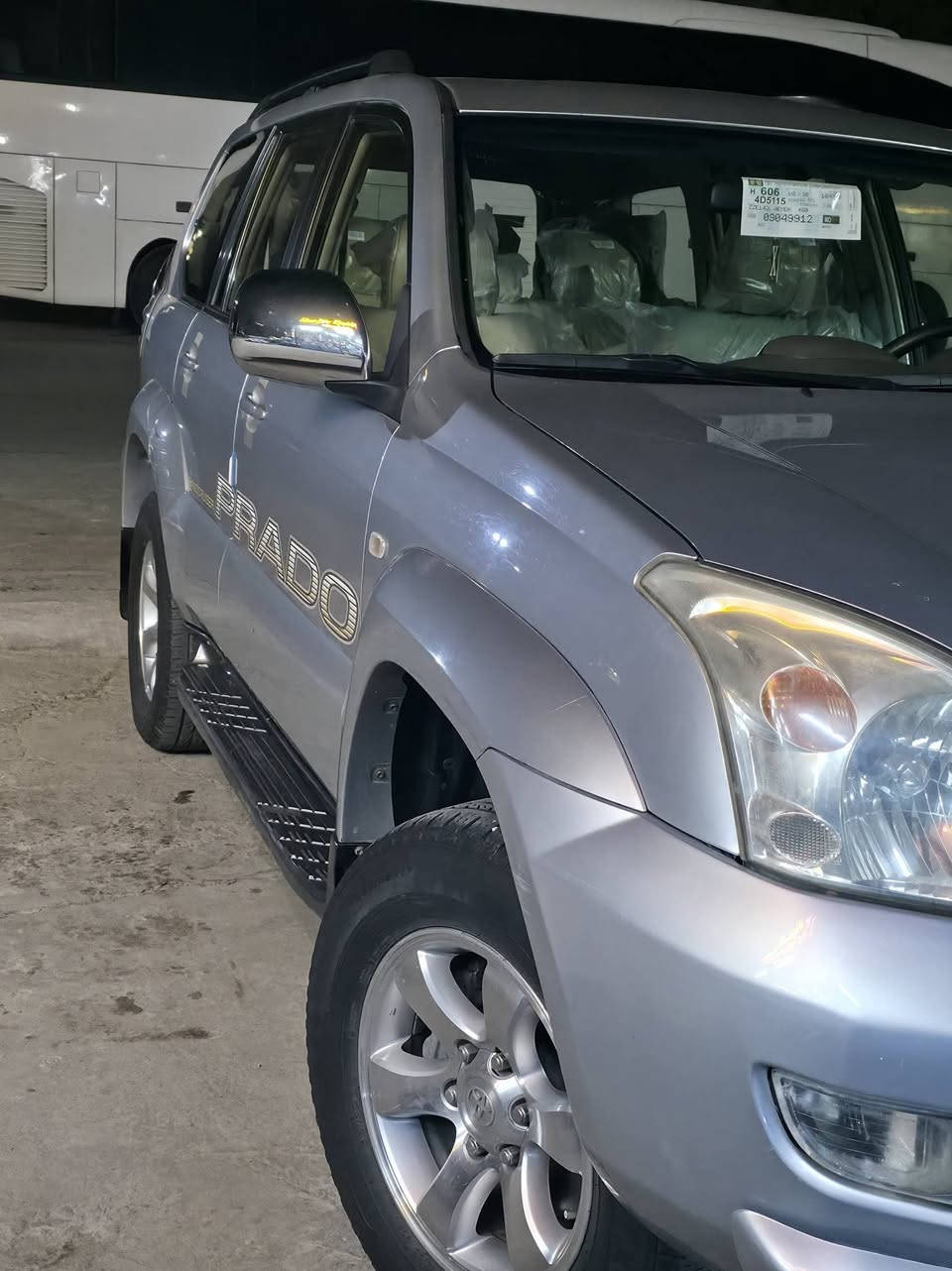 السلام عليكم برادو 2006 هاي مواصفات LIMITED   سلندر6
سياره فول ماعدا بصمة وشاشه بس احنه شاديلها بصمه وشاشه اخر تحديث وبصمه كذالك بيه مواصفات سياره جاهزه من كولشي فور ويل لوكير رقم سليمانية تحويل ثاني يوم سياره جديده معنئ الكلمة سياره مكانها بغداد طالبيه باسمي سعرها قفل 180 والمايعجبه السعر لايكسر بحلال العالم  ماشية 172 لون سلفر كولشي موضح بصور ونظيفه جدا جدا تفاصيل اكثر يتصل او ايراسل واتساب 
***********
