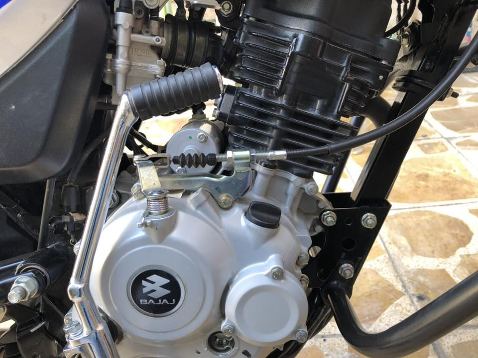 للبيع ..دراجة بوكسر ٢٠٢٤ مرقم بأسمي سكن بغداد الحرية استخدام شخصي قليل السعر٢،٧٠٠ دهن لوكومولي دراجة خير من الله صور يمك التفاصيل على هاذه الرقم***********
